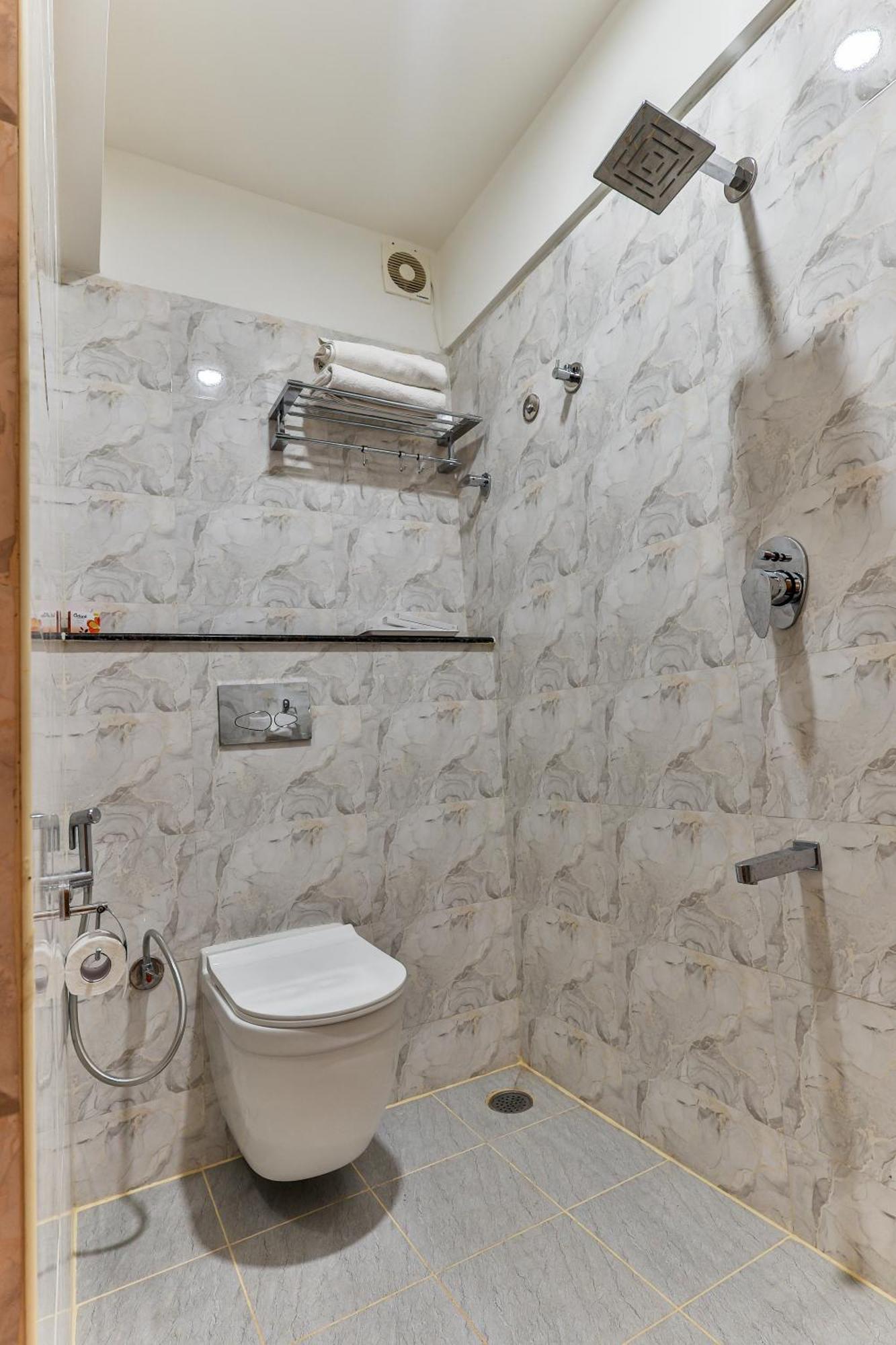 The Auberge Boutique Hotel - Manyata Tech Park バンガロール エクステリア 写真