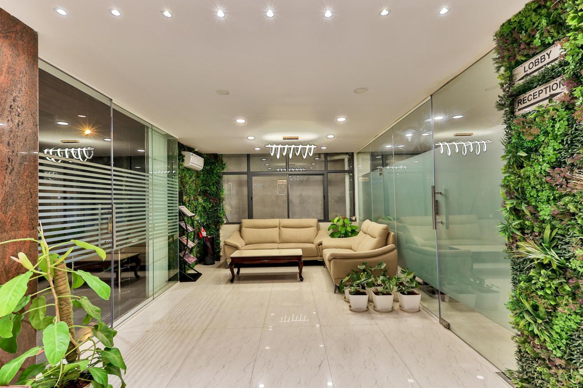 The Auberge Boutique Hotel - Manyata Tech Park バンガロール エクステリア 写真